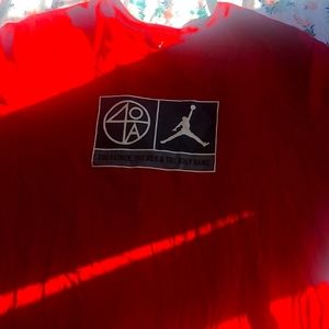 MENS XXL Jordan shirt